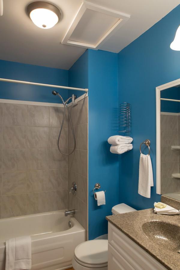 לינה וארוחת בוקר Bragg Creek Sleepy Creek Country Manor מראה חיצוני תמונה